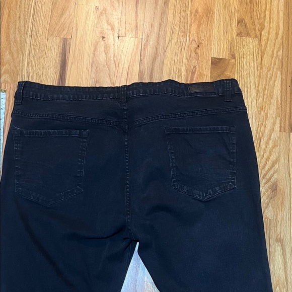 Kenneth Cole Black Straight Men Jeans - Picture 12 of 12